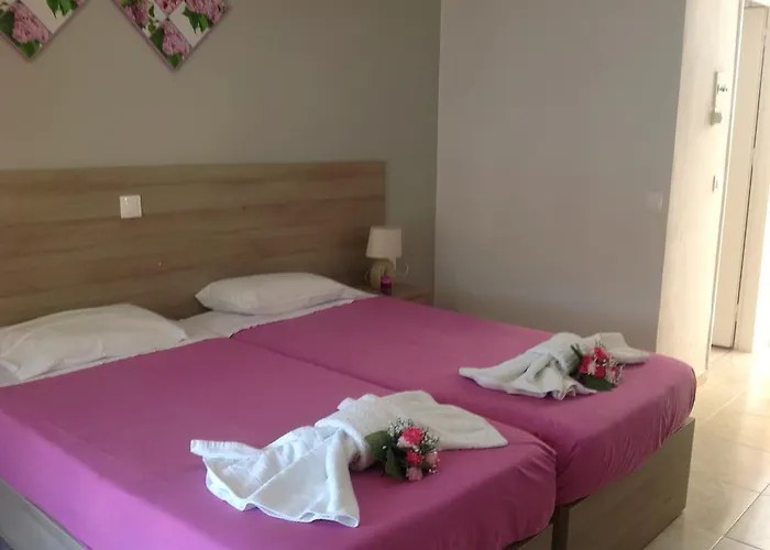 Miltos * Paleokastrítsa